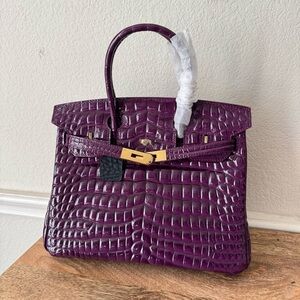 LEATHER INSIDE & OUT Purple Arch Bead 30 BK High Gloss Croc 3D Emboss Satchel B1